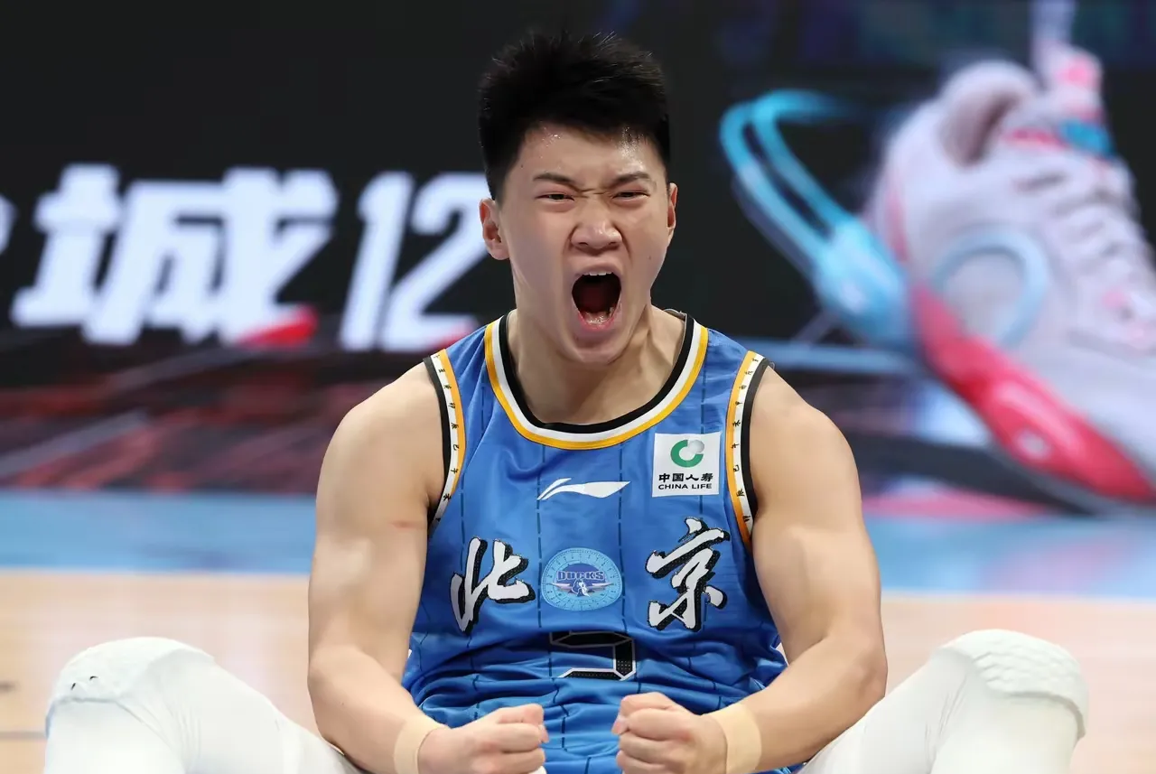 包含皇家社会赛前队长鼓劲，志在CBA常规赛名次提升，媒体盛赞，轮换策略成焦点的词条-九游官网平台