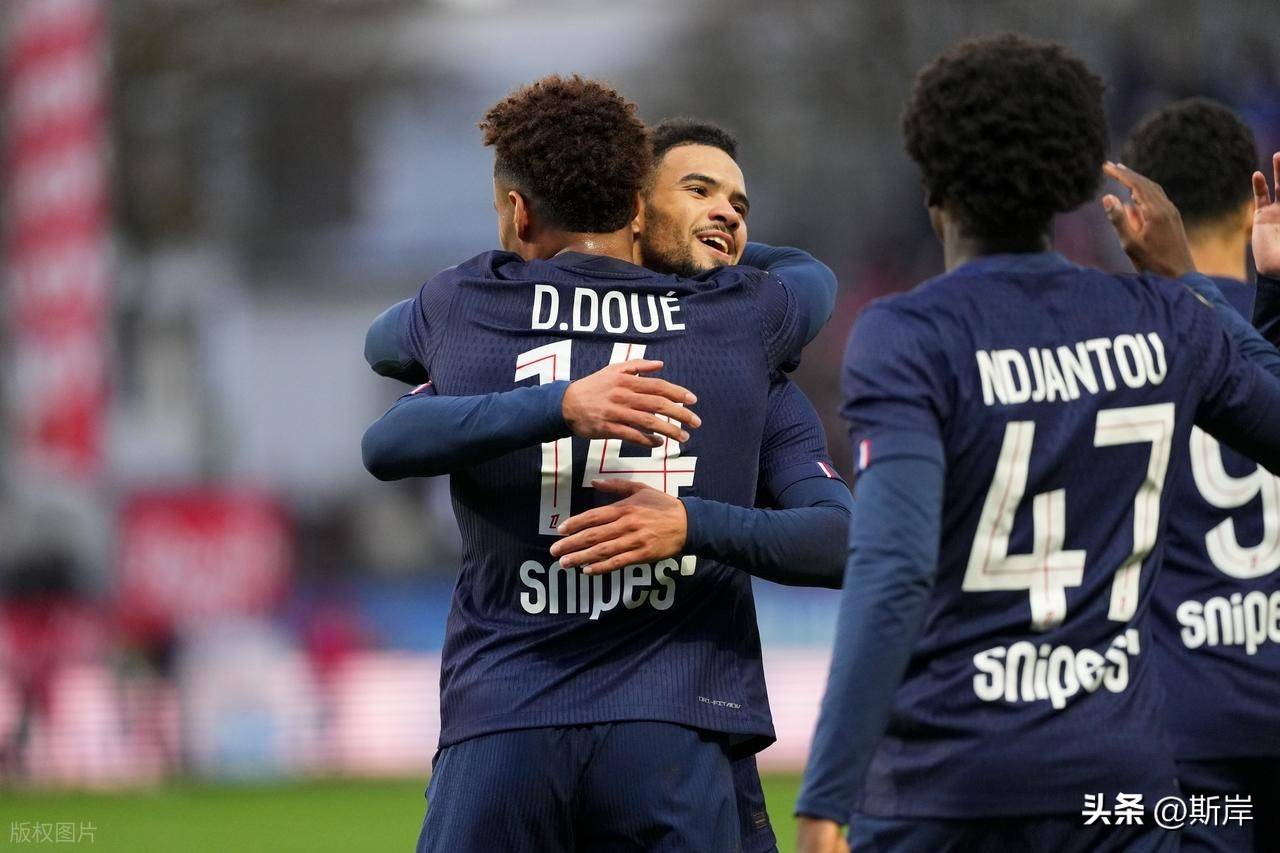 包含巴黎圣日耳曼窗口期强势反弹，志在法甲名次提升，气氛紧张，更衣室氛围转暖的词条